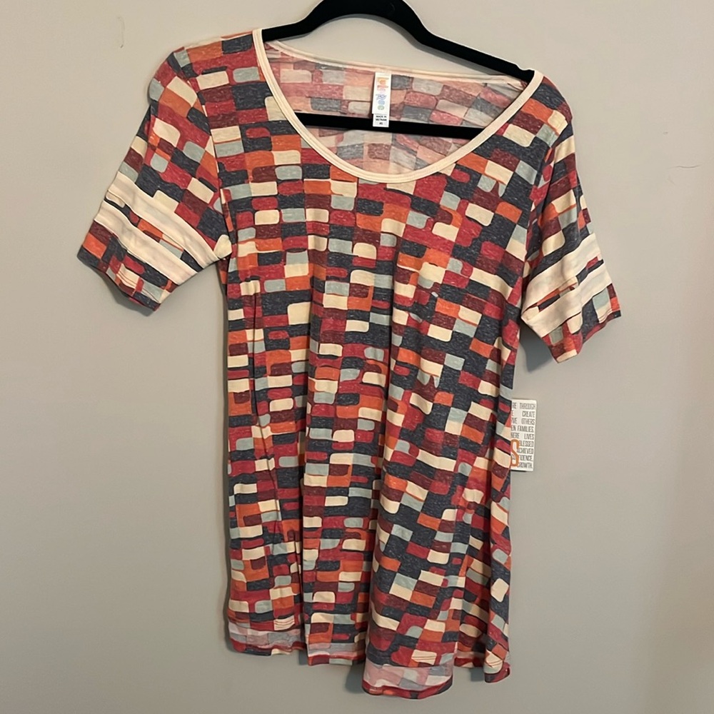 XS LuLaRoe Perfect Tee